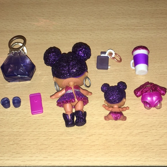 Purple Queen & Lil Sis Ultra Rare LOL Surprise Original Dolls with Accessories - Picture 3 of 5